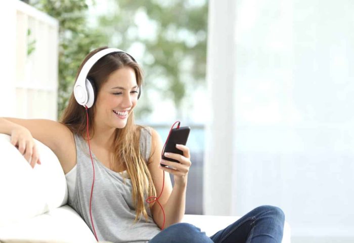 Multi-Tenant Music Store Solution Multi-Tenant Music Store Solution