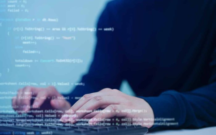 How to Use Simics Platform for Software Engineer Training