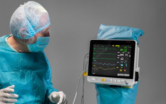 Quality Assurance in Medical Software: Meeting Customer Needs 